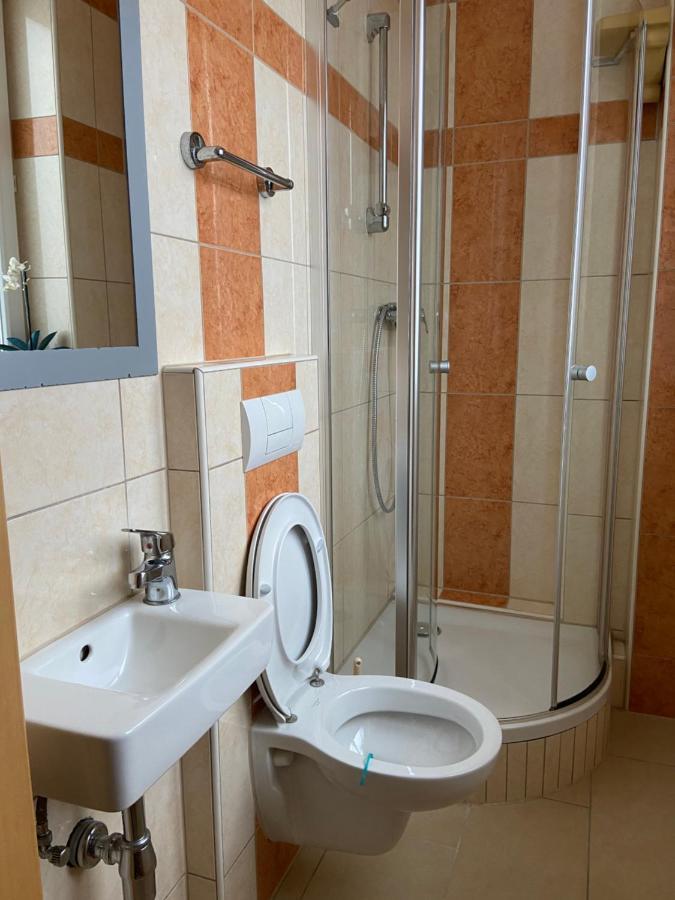 Unterkunfte Bora Gmbh Gaimersheim Bagian luar foto