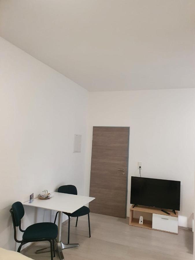 Unterkunfte Bora Gmbh Gaimersheim Bagian luar foto